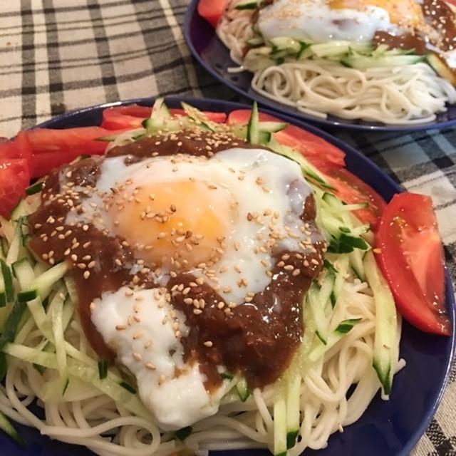 ジャージャー麺