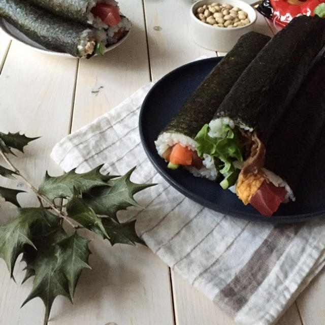 節分ごはん。トラ柄ロールケーキ&恵方巻き。