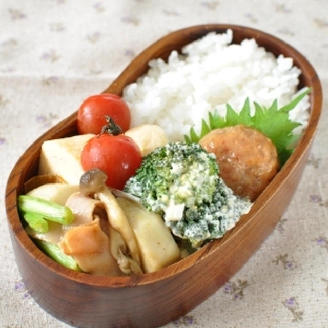 【鶏つくね弁当】