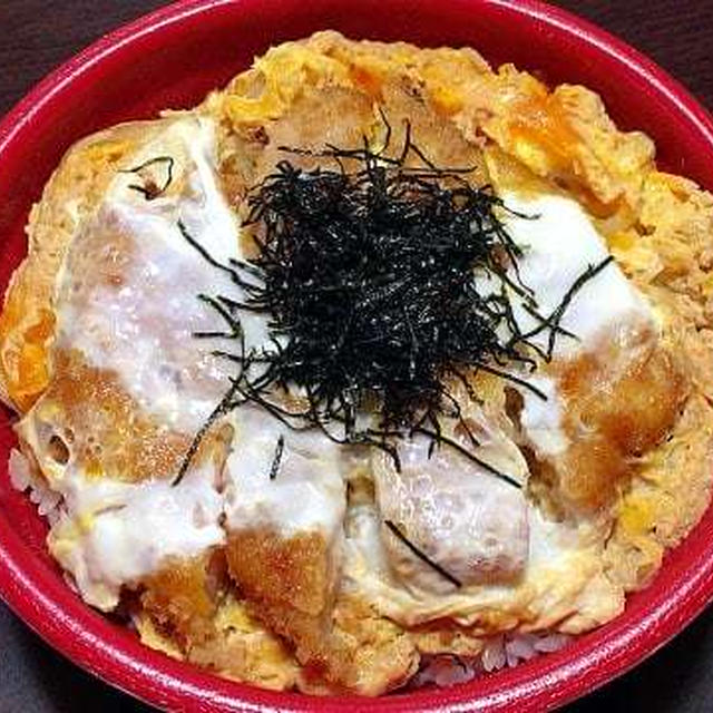 おデブ注意報！とろっとろ〜な中トロ丼