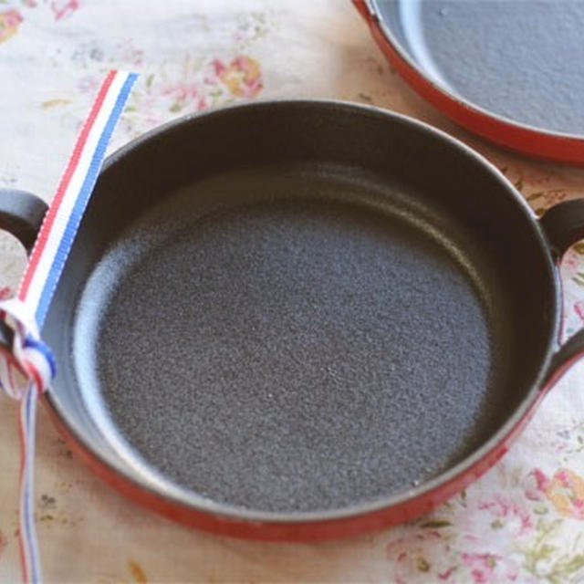 ストウブ（staub)　エッグスキレット（スタッカブルディッシュ）