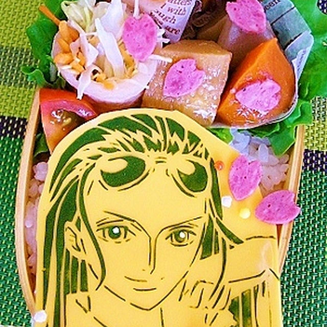 ニコ・ロビンＯＮＥＰＩＥＣＥ弁当＆秋刀魚ピッツア