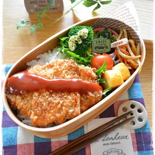 ドーン！とトンカツのっけ弁当～女子高校生のお弁当♪