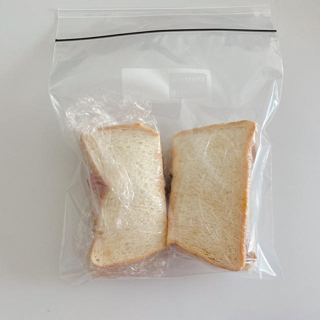 中2息子のお弁当を作る夫