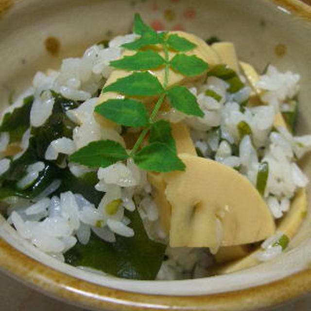 筍とわかめの混ぜご飯