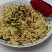 切り干し大根となめたけのパスタサラダ