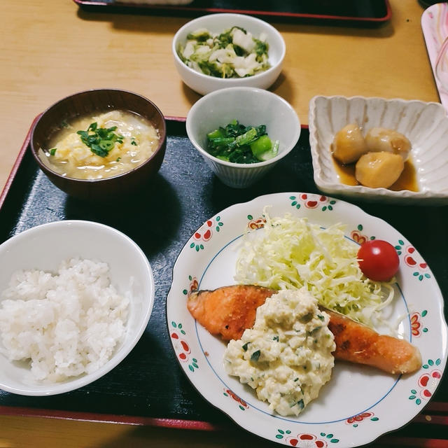 垣根の垣根の曲がり角♪＆”鮭のムニエル”にタルタルソースの晩ごはん