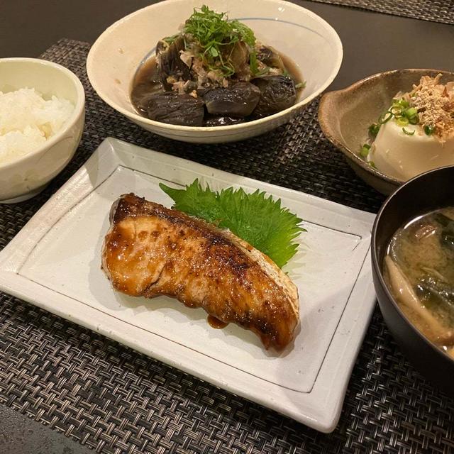 やる気のない晩ごはん&GWの服装！