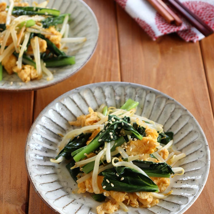 シャキシャキ小松菜ともやしの卵炒め