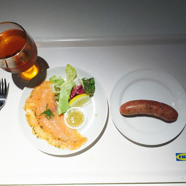 【IKEA】糖質制限にもぴったり♪IKEAのレストランでサーモンマリネとソーセージを