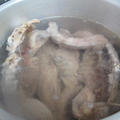 鶏白湯スープで味噌バタコーンラーメン