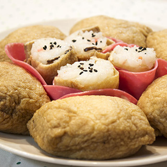 すっきりお味のお揚げ、マイルド酢飯で軽く食べられる稲荷。