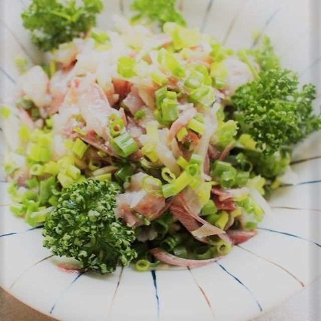アジのたたき　麻婆豆腐　サンラータンなど