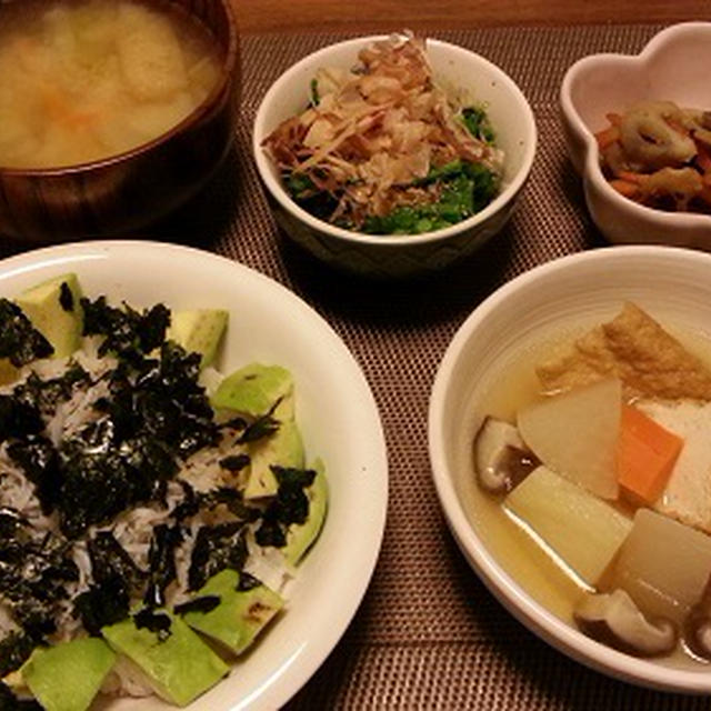 アボカドしらす丼の献立 By Ayu さん レシピブログ 料理ブログのレシピ満載