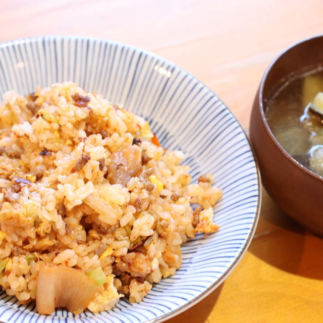 週の真ん中は疲労困憊？キムチチャーハンの朝ごはん
