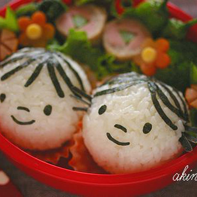 男の子と女の子のお弁当