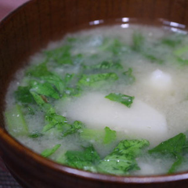 ３６５日レシピNo.２４７「里芋と大根葉の味噌汁」