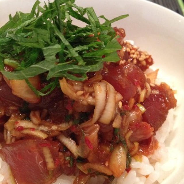 「マグロの香味野菜和え丼」