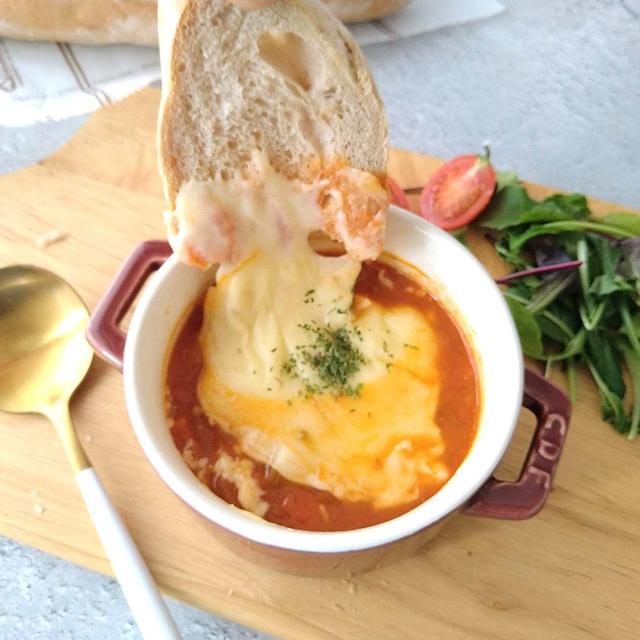 メルトロでチーズワッフル＆チーズミネストローネ