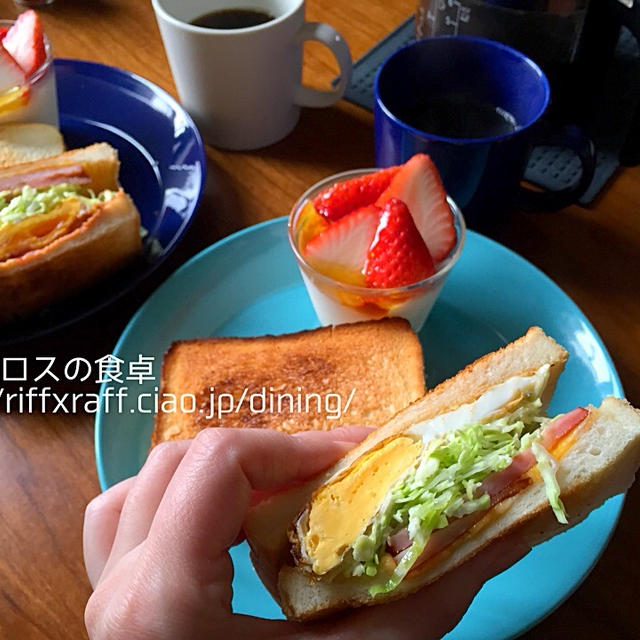 春キャベツとベーコンと卵のトーストサンド