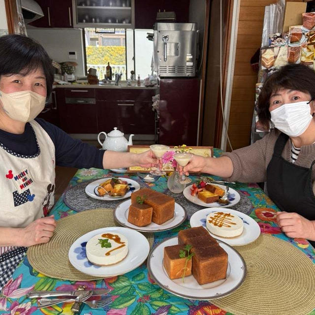 手作り甘酒でちょっと懐かしのおまけ話とフレンチトーストーッ‼︎チーズケーキ‼︎