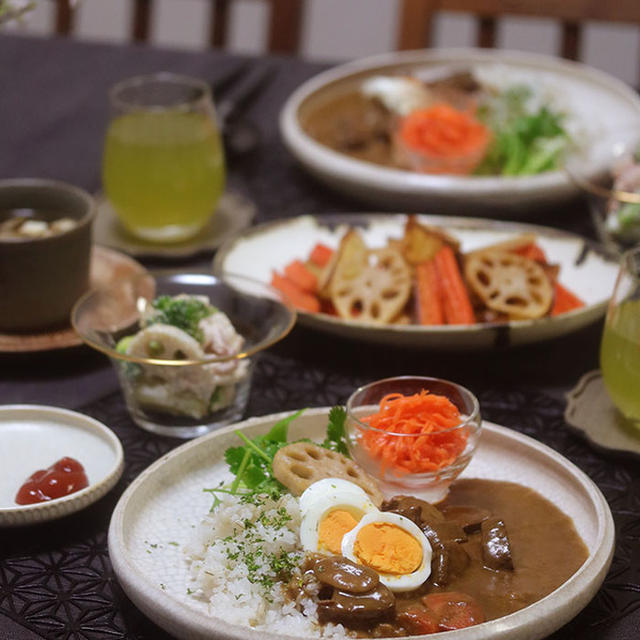 【献立】牛たんカレーと、れんこんとブロッコリーのサラダと、焼き野菜と。～僕とジムの話②～