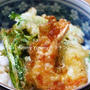 春菊の天ぷら、三つ葉・玉ねぎ・桜海老のかき揚げ、エビ天の天丼♪