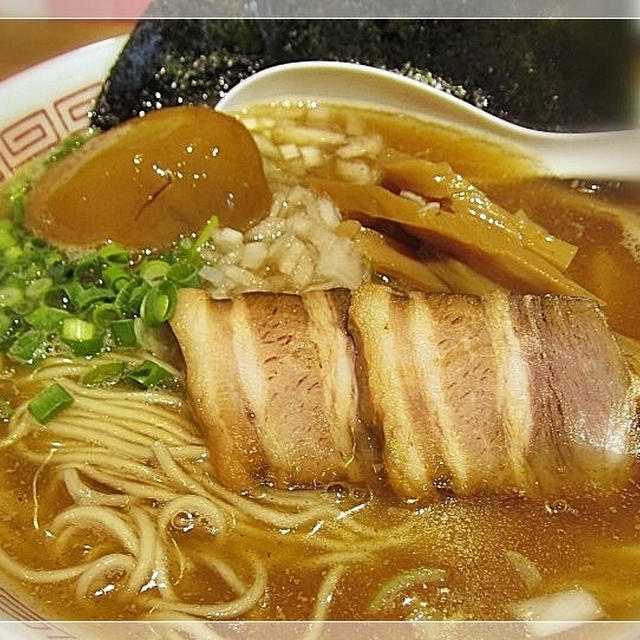 鼈（すっぽん)の煮干しラーメンがクセになりそう♪