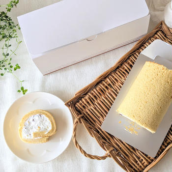 ロールケーキボックス、使いやすくて優秀すぎました。手作りシフォンロールケーキが絶品です。