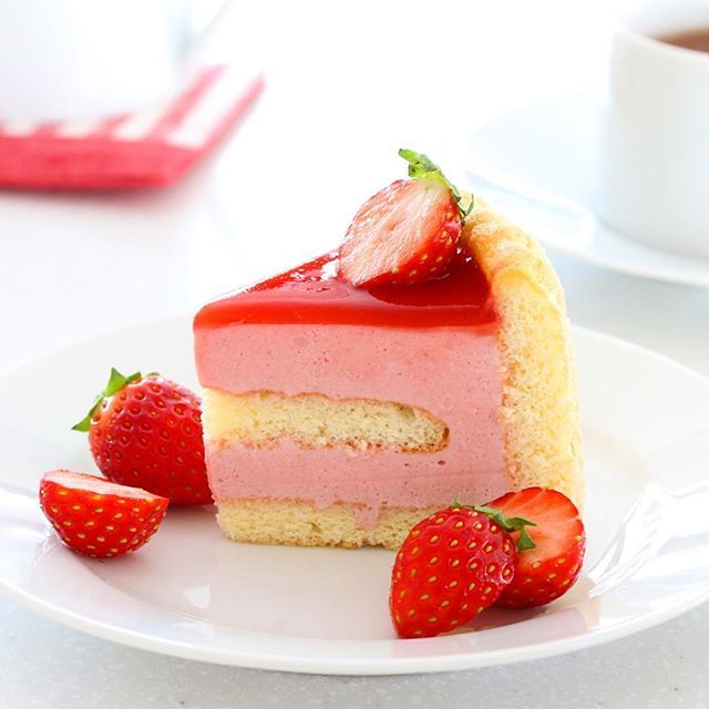 【お菓子教室】お申込受付中★苺のムースケーキ（12/24土 12/25日 12/27火 ）