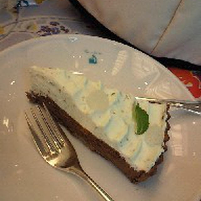 夏のお楽しみ、その②～チョコミントタルト