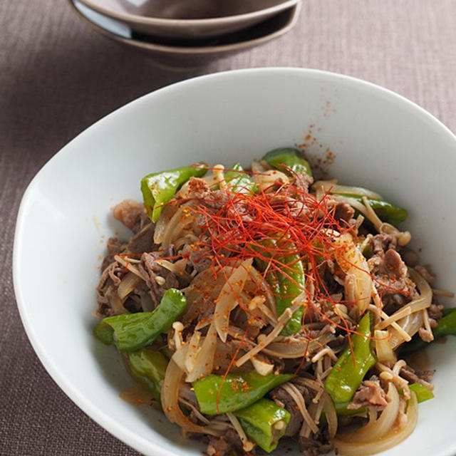 ごはんのすすむおかず♪牛肉としし唐のしぐれ煮＊ヤマキだし部