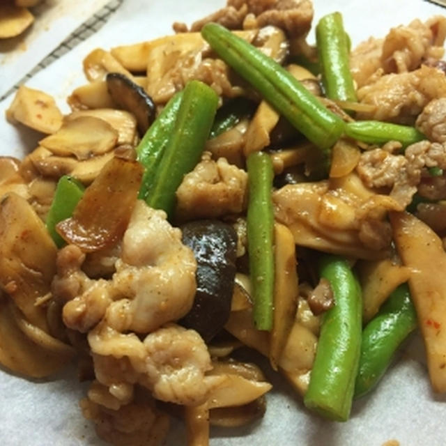 炒めたエリンギにチーズをのせて焼いて♪