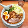 ウルトラ激辛ラーメン背脂変更多めで啜る 〜キャベツ・LINEクーポンコロチャーシュー・山岡家〜
