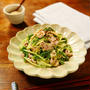 寒い季節が旬の水菜をモリモリ食べよう！！！シャキシャキ食感がたまらずご飯もパクパク食べれる☆包丁やまな板不要！キッチンバサミと耐熱容器だけでお手軽3分で完成★「ハウスねりからし」でパパッと！！簡単に作れちゃう♪ごま油や白ごまも加えればより香りよくいただける☆レンチンde水菜と豚こまのからしマヨネーズ和え【レシピ1728】【スパイス大使】