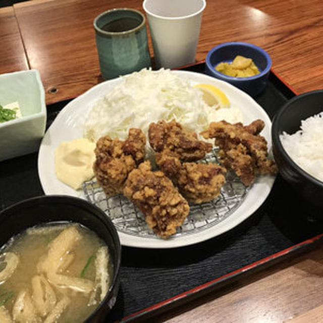 喰処飲処 蛍火 品川インターシティ店／唐揚げ定食はボリュームあり！