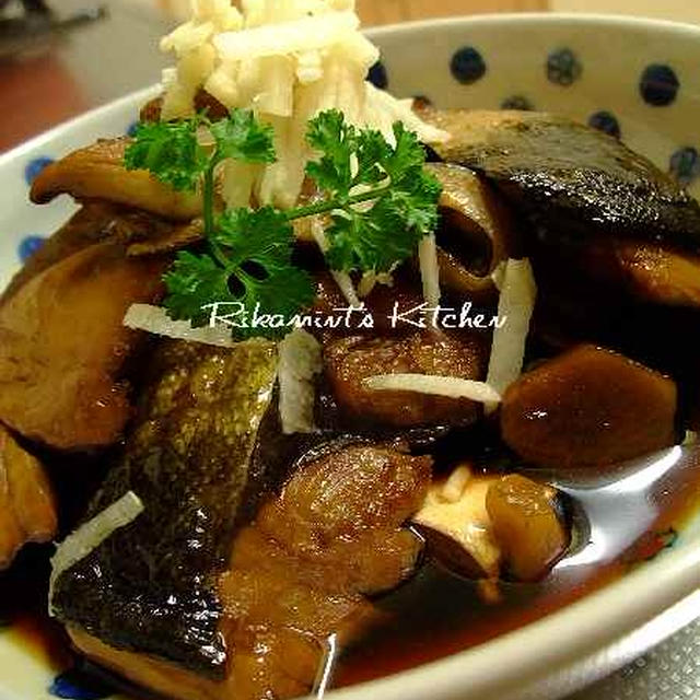 ご飯がいけちゃう甘辛生姜煮