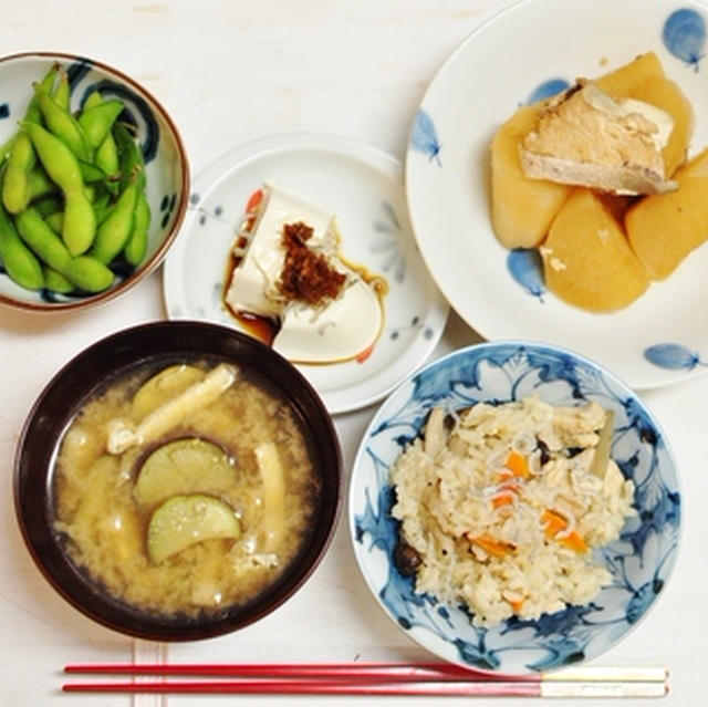 炊き込みご飯とぶり大根