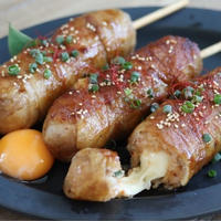 肉巻きキムチーズおにぎり（レシピ）