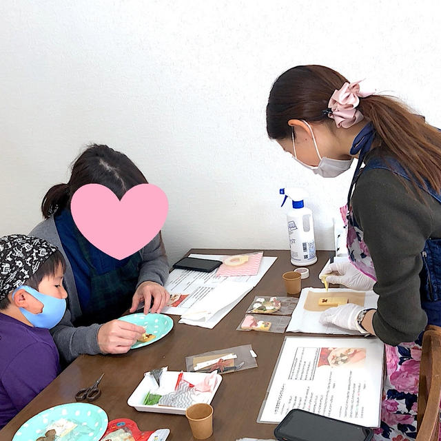 [開催報告】クリスマスアイシングクッキーとフライパンパン作り！親子で楽しむコラボ