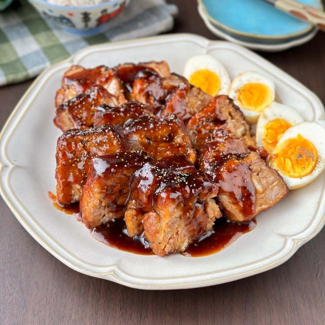 この照りはやばい☆豚こまと焼き麩で作るスパイシーチャーシュー