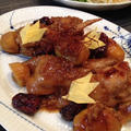 今年最後のお夕飯。「鶏手羽のチム」と「クジョルパン」。 by イェジンさん
