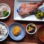 怠惰な休日と赤魚の粕漬け焼。