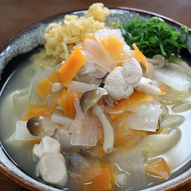 幅広麺は苦手やけど適当な「ほうとう」