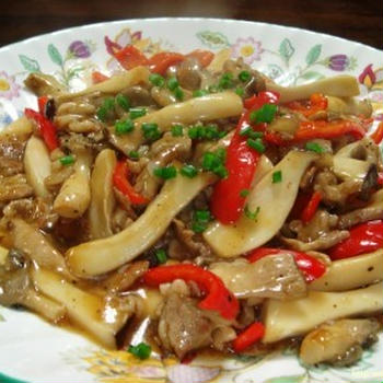 Chinese stir-fried pork and mushrooms with an accent of black rice vinegar
