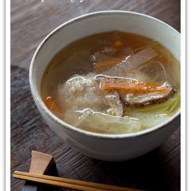 押し麦入り鶏団子スープ