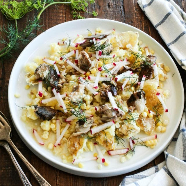 Smashed Potato Salad with Herring and Dill燻製にしんポテトサラダ