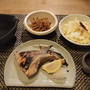 ぶりカマ塩焼きと粕汁のお献立