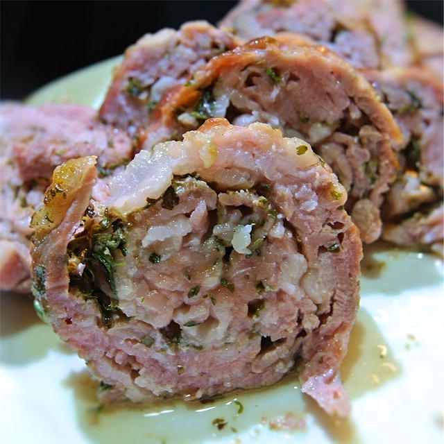 豚薄切り肉で作るハーブロールグリル