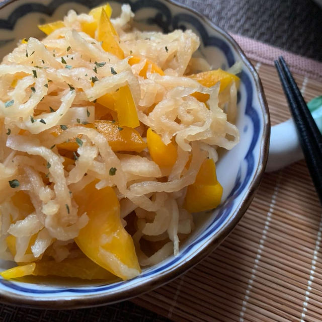 夏に爽やか中華♪切り干し大根とパプリカの中華サラダ